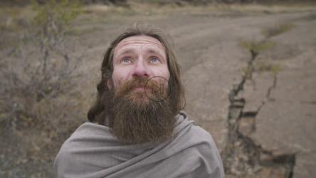 耶稣满怀信心地向天堂祈祷[4K]