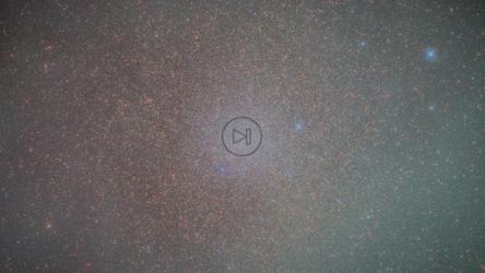 太空中恒星的抽象视频和重叠的液体视频[4K免费商用]