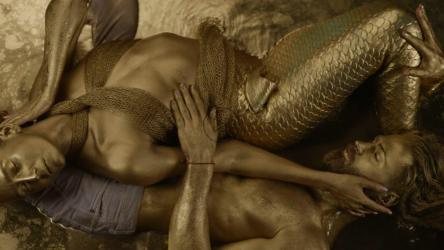 金水中的美人鱼和男人[]