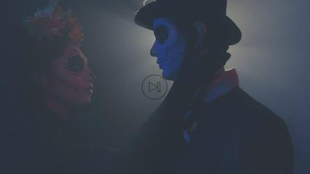 Catrin and Catrina dancing slowly[免费商用]