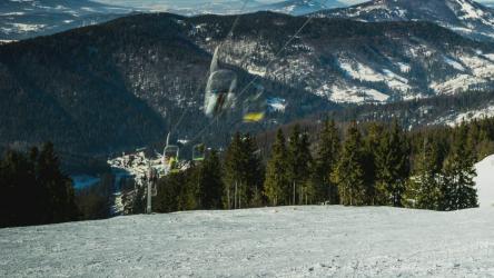 滑雪场，延时[4K]