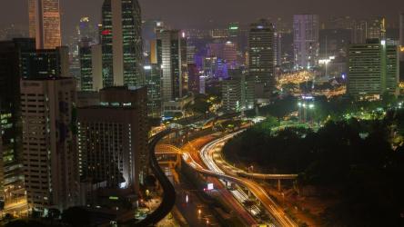 吉隆坡夜晚的城市和交通[4K]