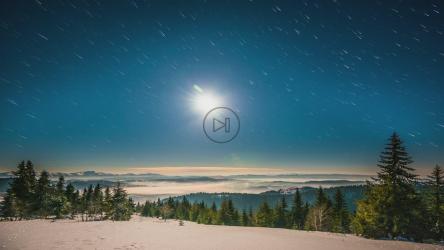 星空中的明月[4K]