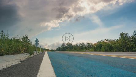 晴天高速公路的时间流逝[]