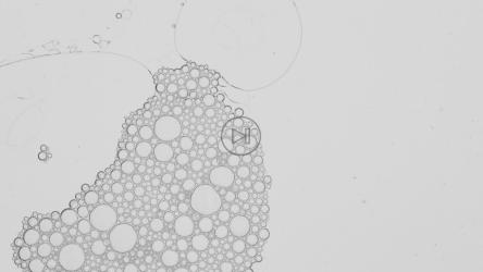 粘稠液体中多个气泡的抽象视频[免费商用]