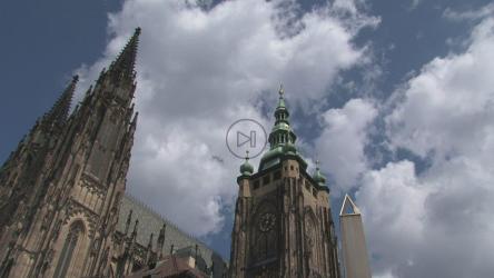 布拉格城堡的时间流逝[]