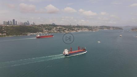 河里的空货船[4K]