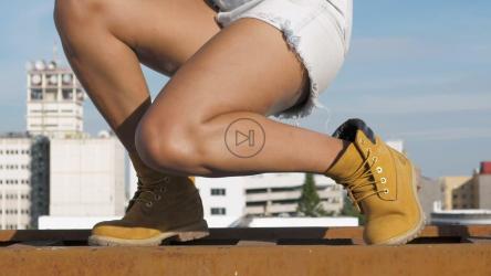 脚在屋顶上跳舞[免费商用]