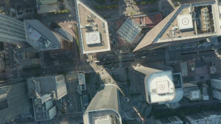 洛杉矶屋顶上有直升机停机坪的建筑[4K]