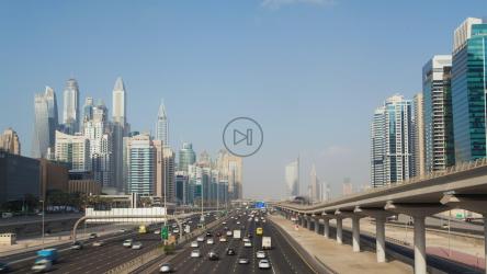 迪拜市的大型高速公路[]