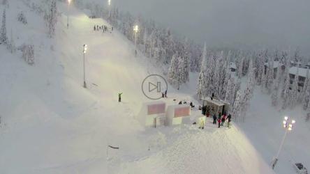 单板滑雪比赛[]