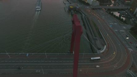 鹿特丹的桥梁交通[]