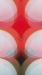 半镜像视频中的散焦白光和红光[免费商用竖屏]