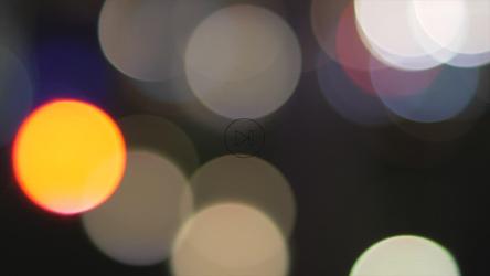 汽车夜间灯光闪烁[免费商用]