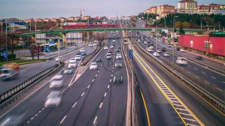 下午城市交通混乱[]