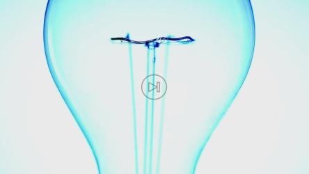 白炽灯泡打开[]