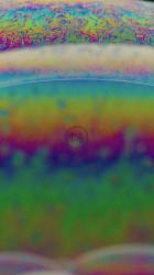 Colorful texture of the surface of a soap bubble[免费商用竖屏]