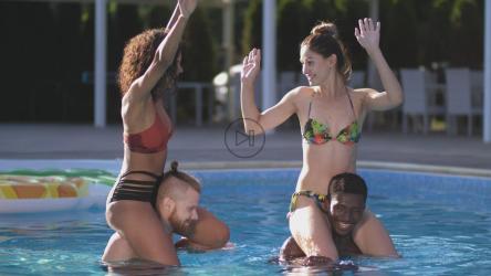 Young couples having fun at the pool[4K]