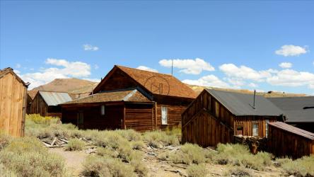 西部小镇的延时景观[]