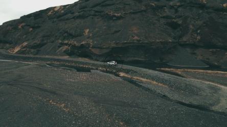 Car driving through mountain roads[4K]