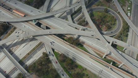 混乱的高速公路和公路[4K]