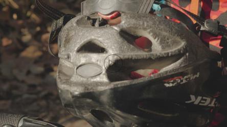 Cyclist boy putting on safety helmet[免费商用]