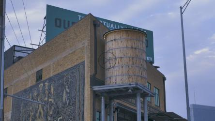 城市中一座小楼的外观[免费商用]