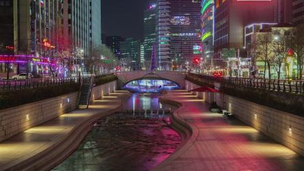 在大都市中心的旅游胜地[]