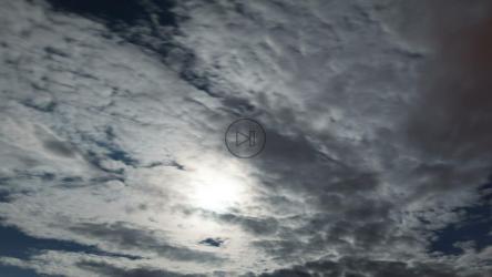 阴天晴朗，视野开阔[]