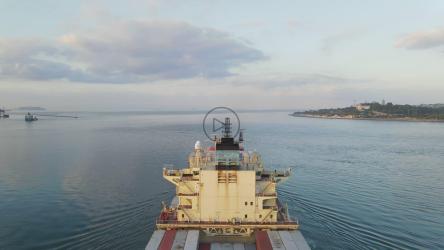 开往大海的大型货船[4K]