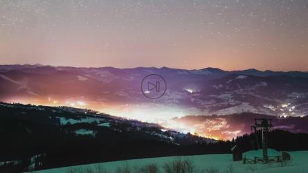 喀尔巴阡山上令人惊叹的星空滑雪[4K]