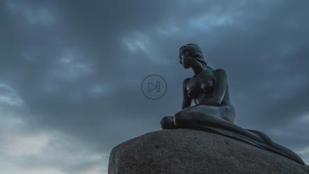 Clouds over a Mermaid[4K]