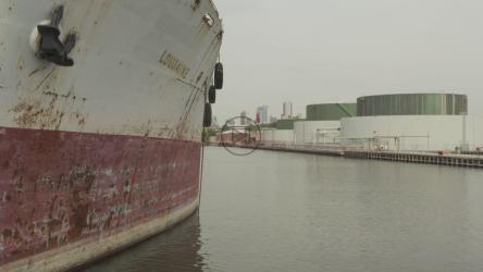 Old cargo ship waiting in the harbor[4K]