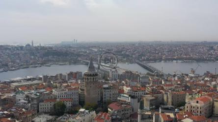 加拉塔大桥周围的延时[]