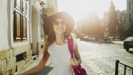 Cinematic view of tourist spinning on old street[4K]