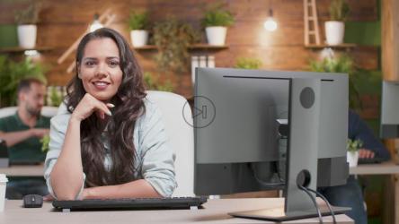 一位女企业家的肖像[]