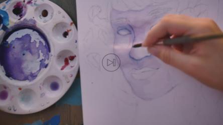 用水彩画脸的女人[免费商用]