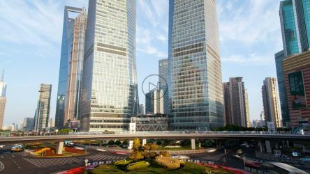 交通快速的上海市中心大桥[4K]