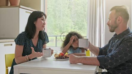 一家人在家吃早餐[4K]