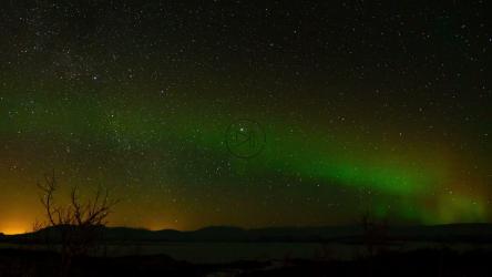 Nothern lights in the night sky[4K]