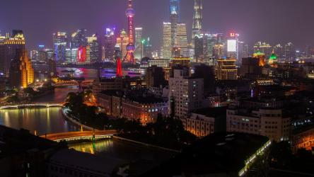 夜晚的多彩上海城市景观[4K]