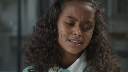 小女孩在哭[免费商用]