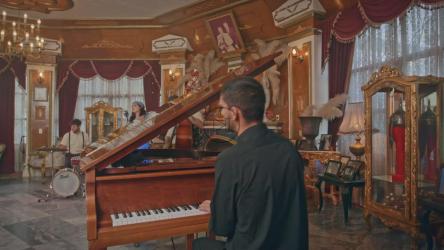 精灵乐队：奥内特背景下的天才音乐家[免费商用]