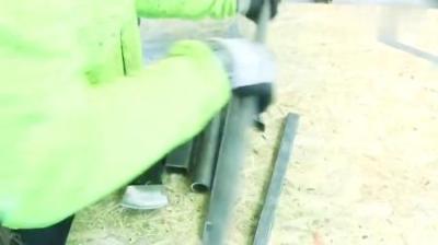 小伙子这药不错，先给我来上一瓶备用