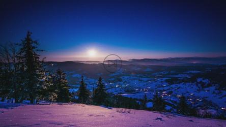 喀尔巴阡山脉的高点[4K]