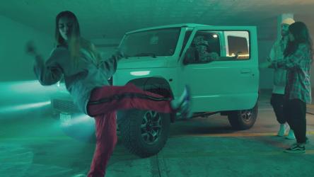 四位城市舞者跳嘻哈[免费商用]