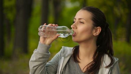 女性运动后补水[]