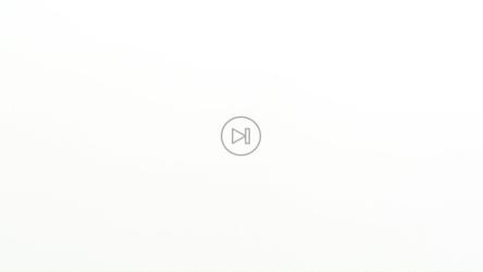 白色表面上有三处血迹[免费商用]