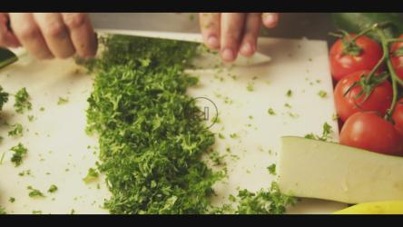 厨师切菜的手[]