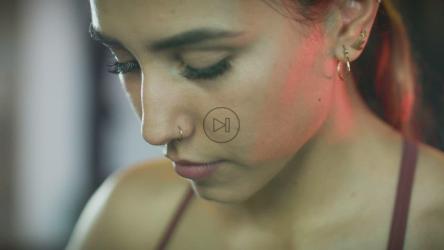 运动后疲惫女人的脸[免费商用]